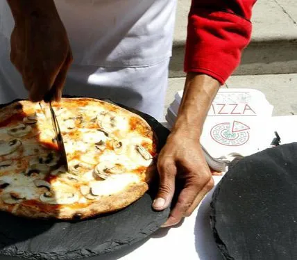 Un Colombiano Se Lleva El Premio Al Mejor Pizzero De América Latina Un Colombiano Se Lleva El Premio Al Mejor Pizzero De América Latina