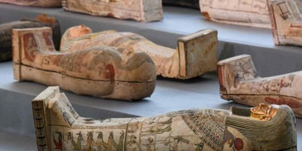 Sin-título-1 Descubren Más De 100 Sarcófagos En Egipto