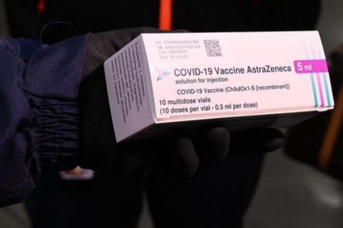 La Vacuna De AstraZeneca Es Tan Eficaz Como La De Pfizer Sin Importar La Edad