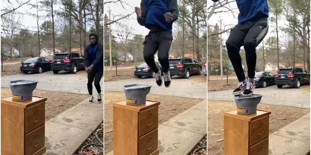 El salto de tiktok que desafía las leyes de la física El salto de tiktok que desafía las leyes de la física