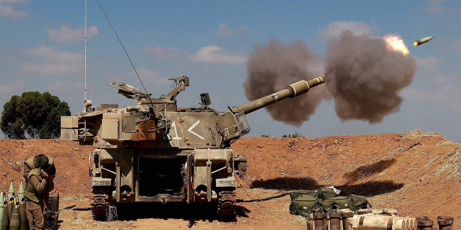 Israel moviliza hacia la Franja de Gaza a sus tropas tras el estallido de violencia Israel moviliza hacia la Franja de Gaza a sus tropas tras el estallido de violencia