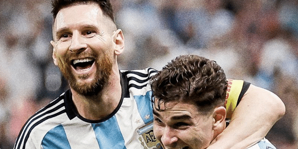 Argentina destaca en el fútbol por varias razones Argentina destaca en el fútbol por varias razones