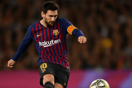 Lionel Messi celebrando un gol con la camiseta del FC Barcelona en La Liga